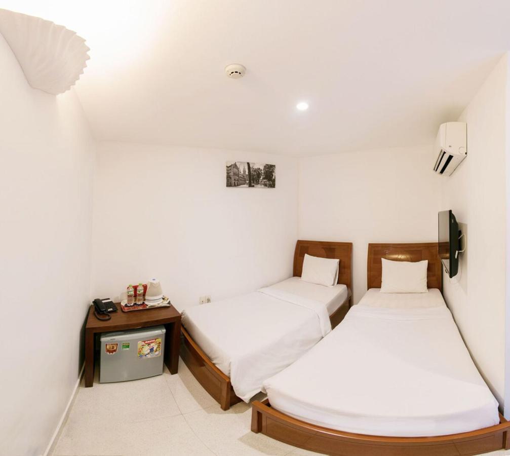 Nu Hotel - 18 Bui Vien Walkstreet Ho Chi Minh City Bagian luar foto